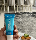 کرم آبرسان و مرطوب کننده پوست خشک تا نرمال تراست ،حجم50میل